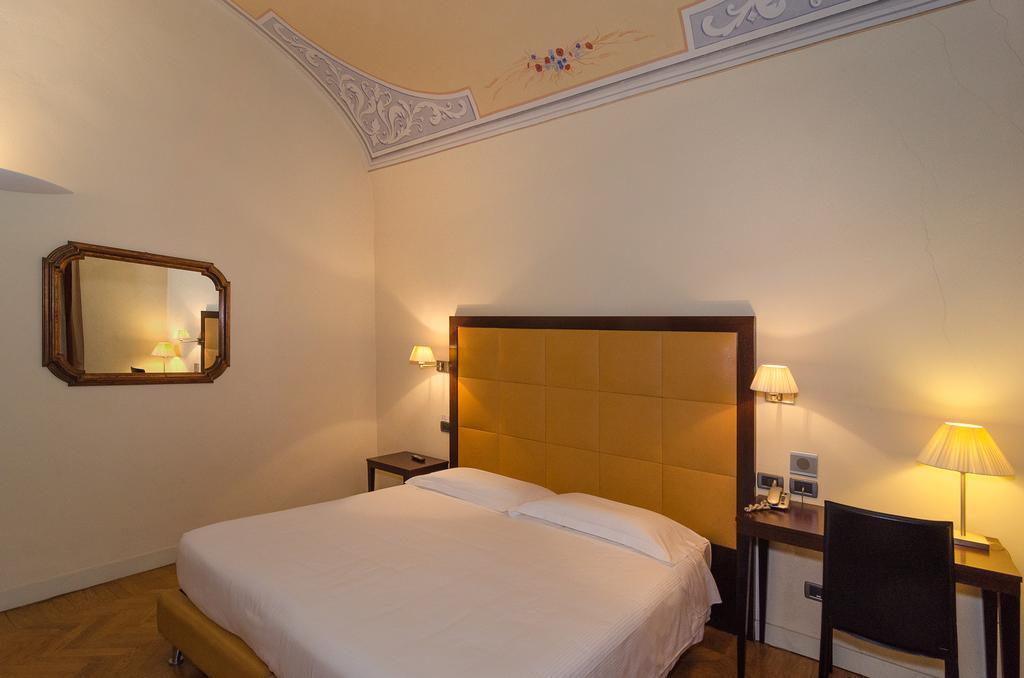 Hotel Novecento ปิซา ภายนอก รูปภาพ