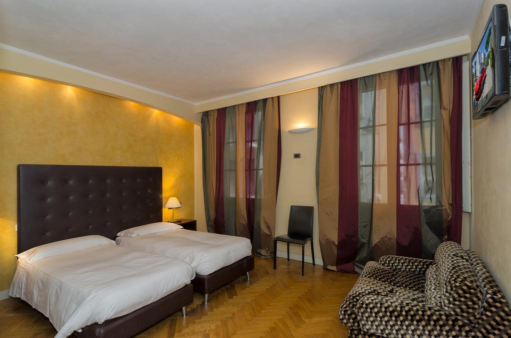 Hotel Novecento ปิซา ภายนอก รูปภาพ
