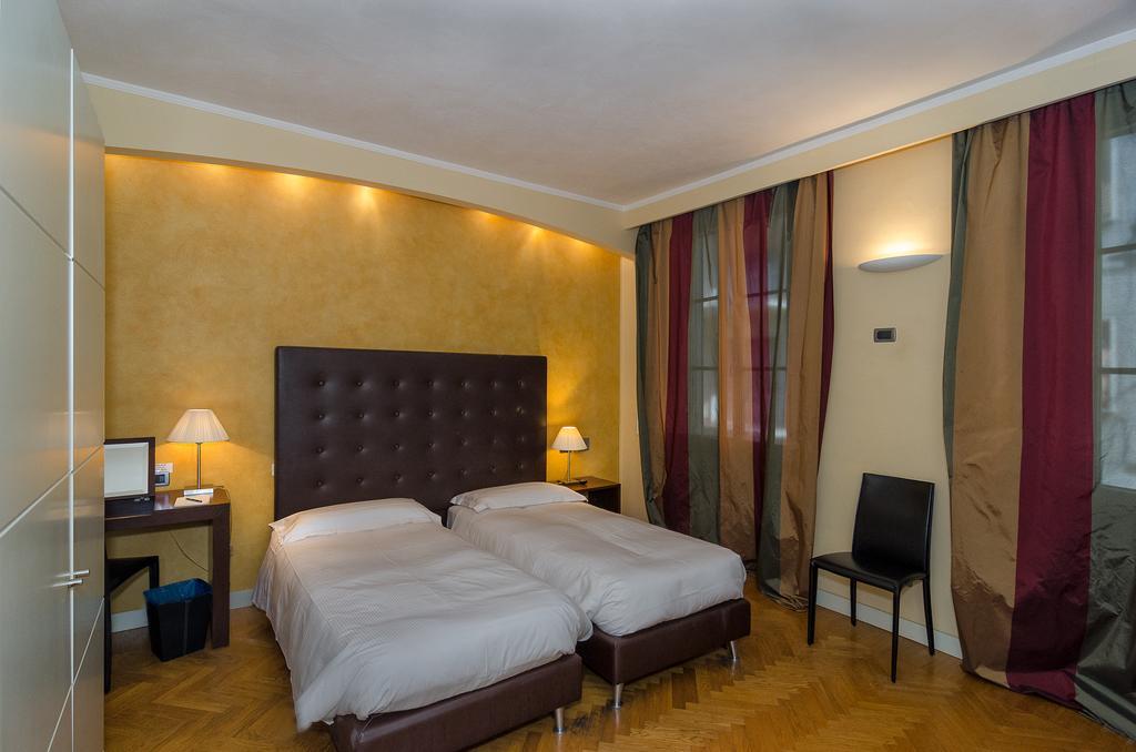 Hotel Novecento ปิซา ภายนอก รูปภาพ